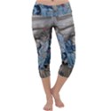 The Nobodies Capri Yoga Leggings View1