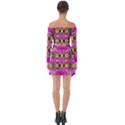 Abstract Background Pattern Off Shoulder Top with Skirt Set View2