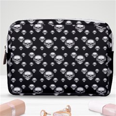 Skullmusician Make Up Pouch (medium) by Sparkle