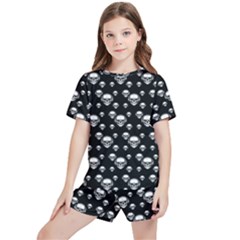 Skullmusician Kids  Tee And Sports Shorts Set by Sparkle