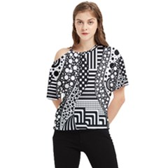 Black And White One Shoulder Cut Out Tee by gasi