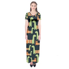Seamless-pattern-with-cats Short Sleeve Maxi Dress by Salman4z