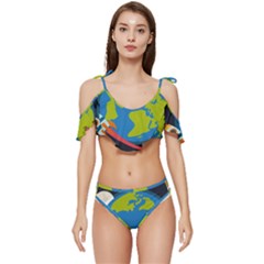 Spaceship-design Ruffle Edge Tie Up Bikini Set	 by Salman4z