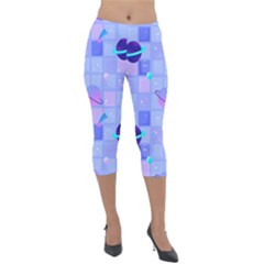Seamless-pattern-pastel-galaxy-future Lightweight Velour Capri Leggings  by Salman4z