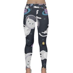 Space Cat Illustration Pattern Astronaut Classic Yoga Leggings by Wav3s