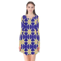 Seamless Pattern Background Long Sleeve V-neck Flare Dress by Vaneshop