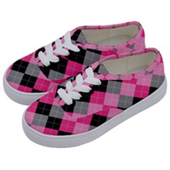 Seamless-argyle-pattern Kids  Classic Low Top Sneakers by Simbadda