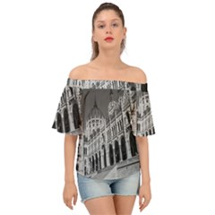 Architecture-parliament-landmark Off Shoulder Short Sleeve Top by Ket1n9