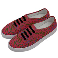 Pattern Saying Wavy Men s Classic Low Top Sneakers by Ndabl3x