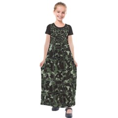 Precision Pursuit: Hunting Motif Camouflage Pattern Kids  Short Sleeve Maxi Dress by dflcprintsclothing