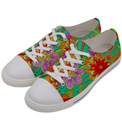 Mid Century Retro Floral 1970s 1960s Pattern 58 Men s Low Top Canvas Sneakers by violetheavensky