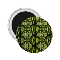 Mossvinec 2 25  Magnets by Mentelope