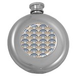 Vintage Scallop Beige Blue Pattern Round Hip Flask (5 oz) Front