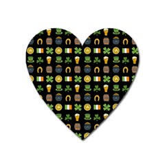 St Patricks Day Pattern Heart Magnet by Valentinaart