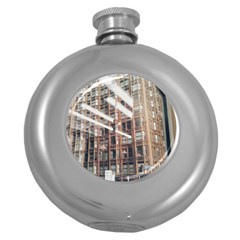 Chicago L Morning Commute Round Hip Flask (5 Oz) by Riverwoman