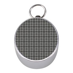 Df Adamo Linum Mini Silver Compasses by deformigo