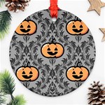 Pumpkin Pattern Ornament (Round) Front