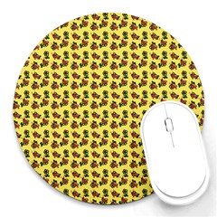 Cute Deer Pattern Yellow Round Mousepads by snowwhitegirl